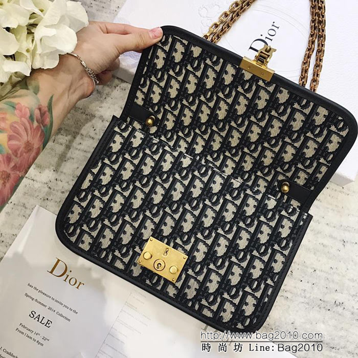 DIOR迪奧 經典款 帆布Logo bag 休閒百搭 鏈條斜挎包  zdo1116